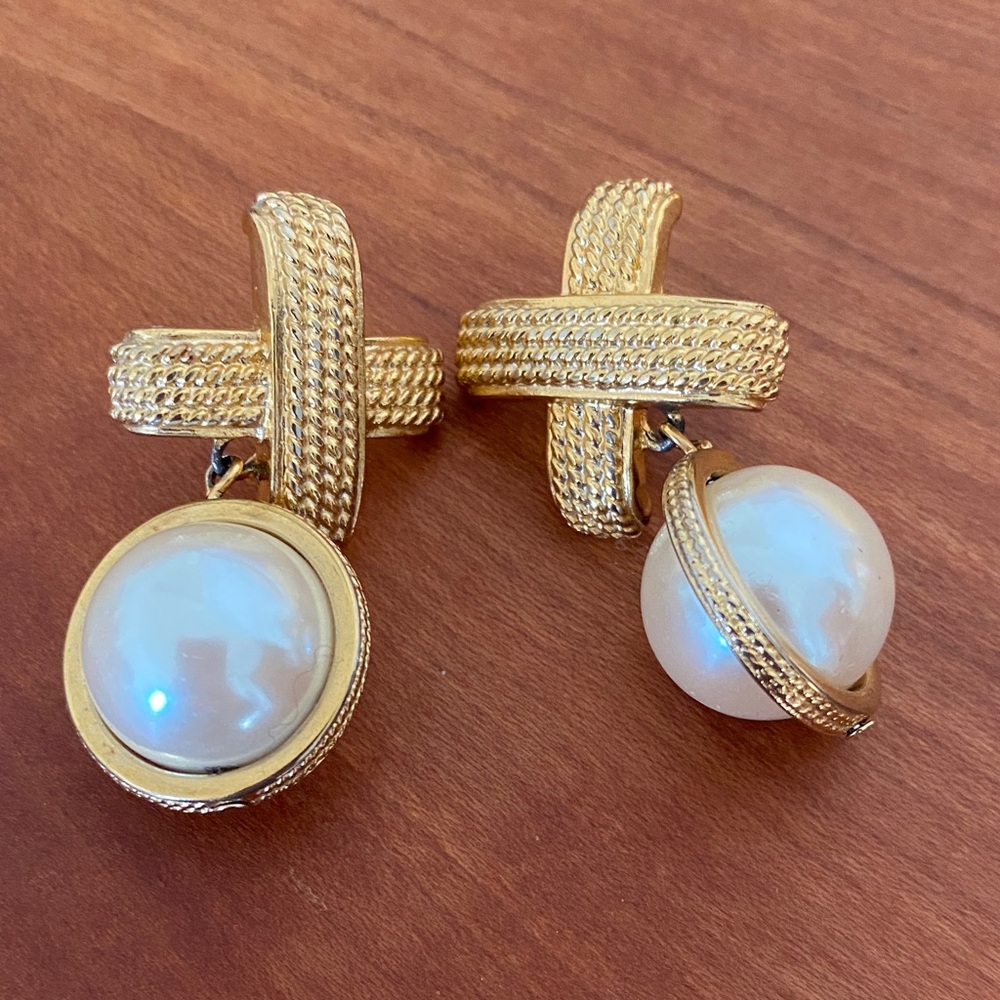 Vintage Gold Toned and Faux Pearl with Texture Pierced Earrings